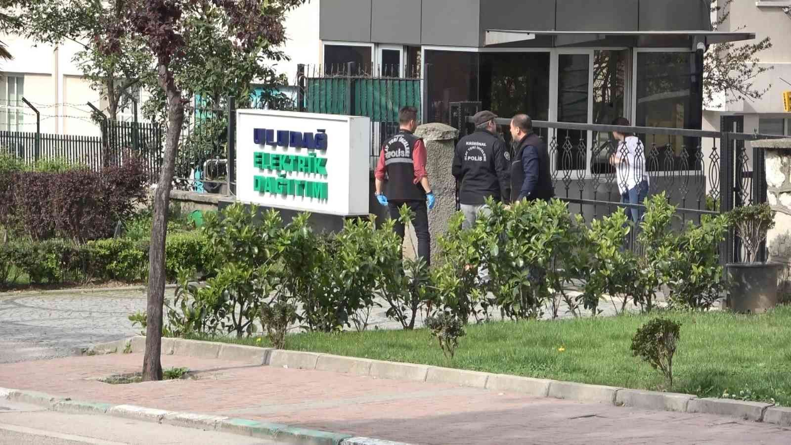 Bursa’da şüpheli paket paniğe neden oldu