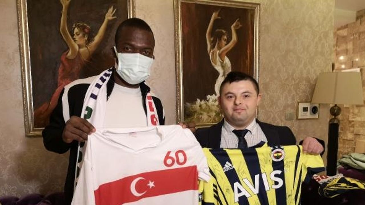 (ÖZEL) Enner Valencia'dan şampiyonluk ve derbi yorumu