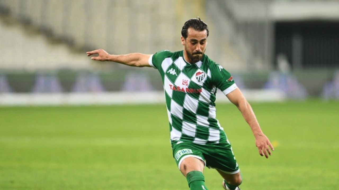 Bursasporlu futbolcuların adı; Süper Lig takımları ile anılıyor