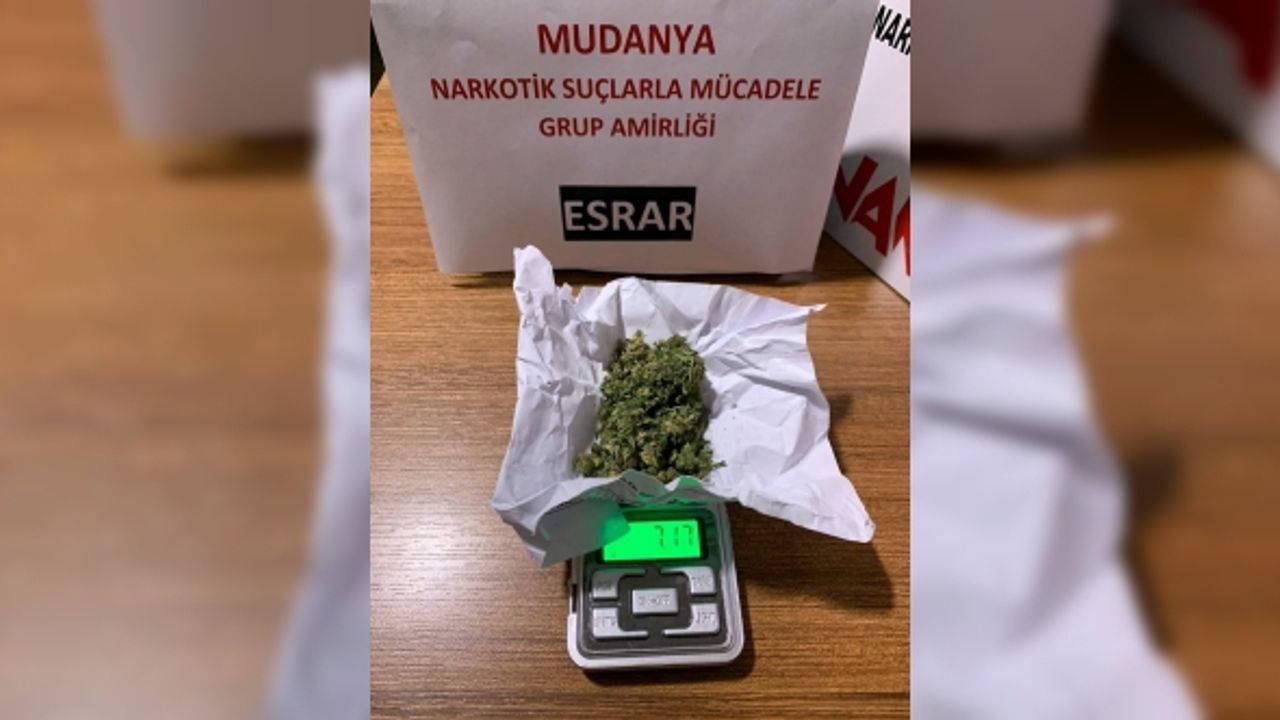 Mudanya ilçesinde narkotik ekipleri, uyuşturucu satıcılarına nefes aldırmıyor