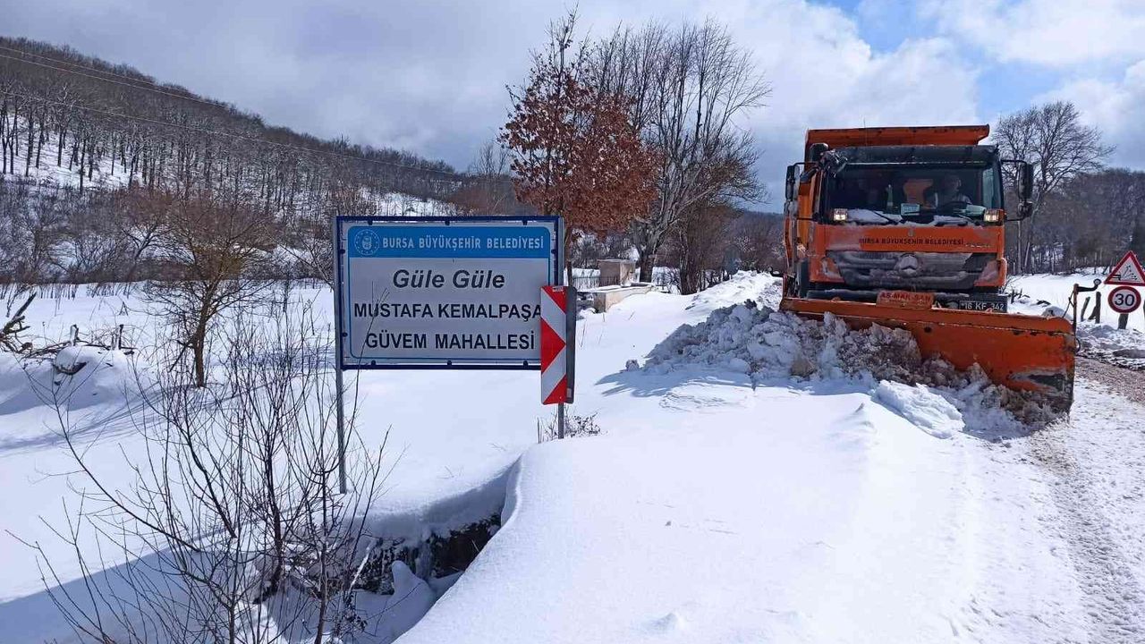 Bursa'da kar ulaşıma engel değil