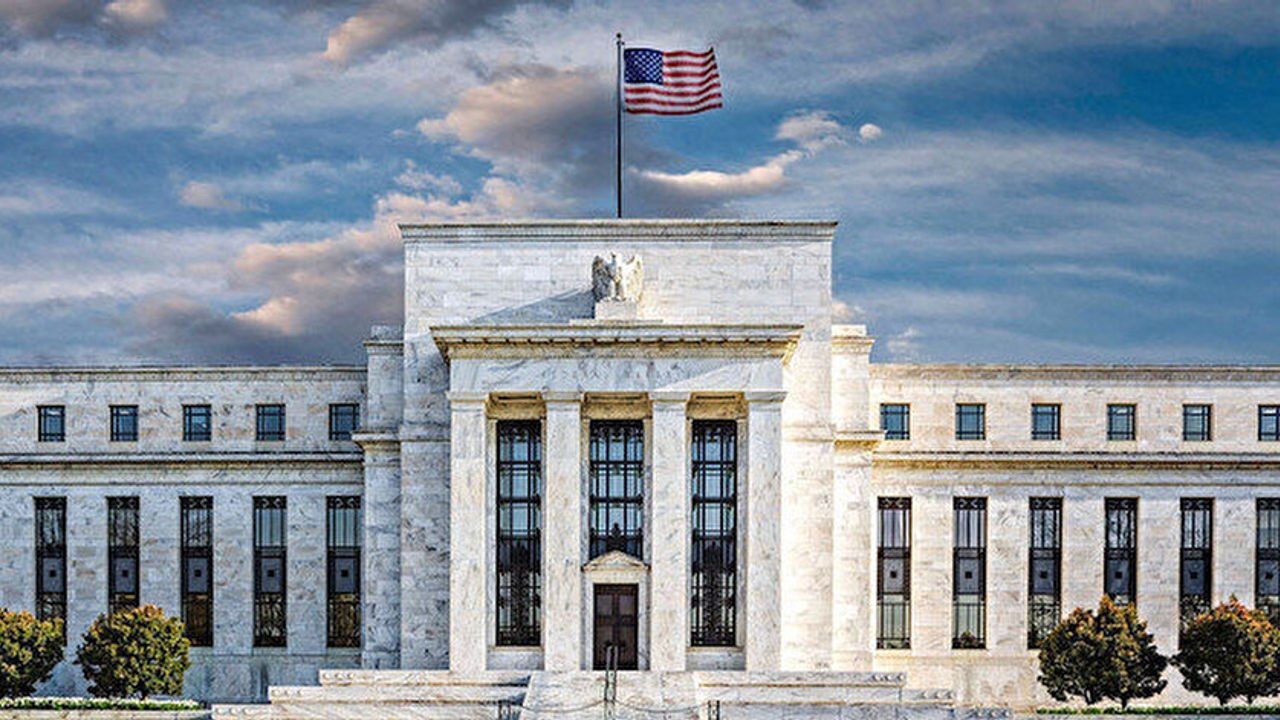 Fed'in merakla beklenen faiz kararı açıklandı! 4 yıl aradan sonra ilk defa...