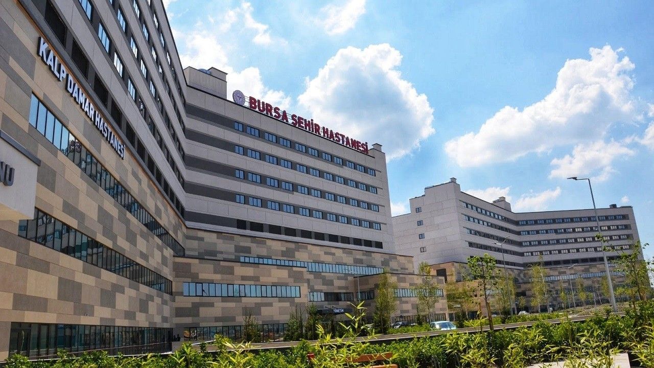 Brakiterapi yöntemiyle kanser tedavisi Bursa Şehir Hastanesi’nde!
