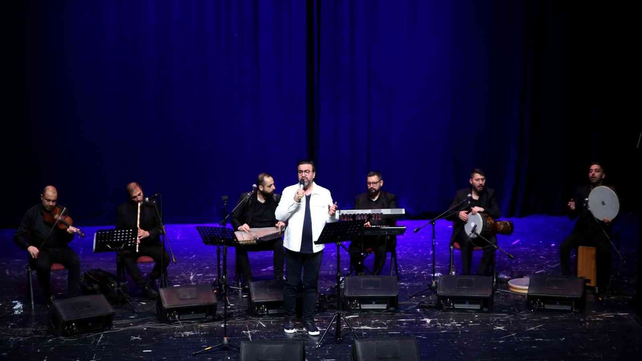 Bursa’da ’Ramazanın ruhu, insanın huzuru’ konseri beğeni topladı