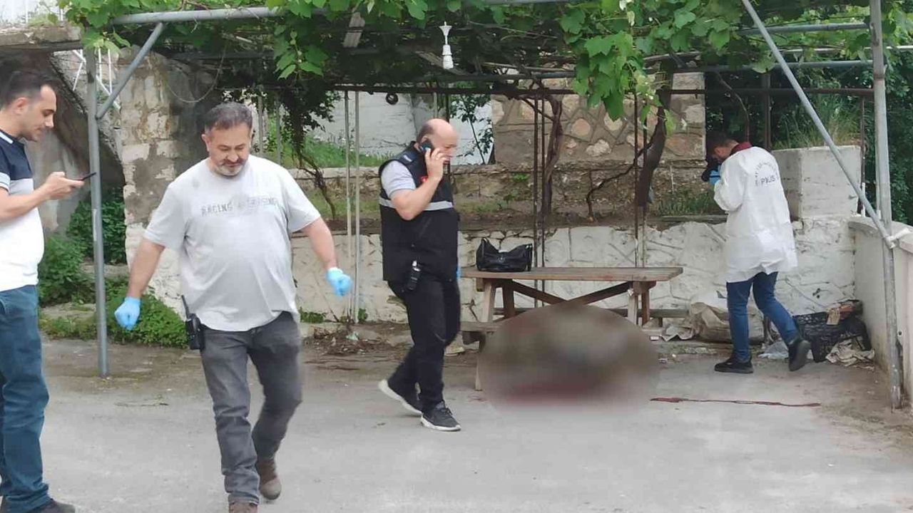 Bursa’da dehşet! Tartıştığı kadını öldürdü, kendisi intihar etti