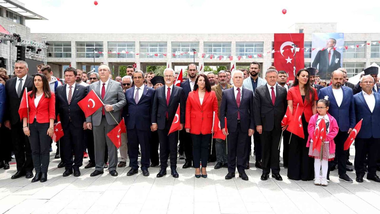Nilüfer’de 19 Mayıs Atatürk’ü Anma Gençlik ve Spor Bayramı kutlaması