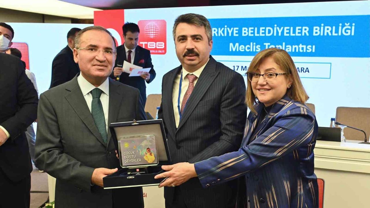 Türkiye Belediyeler Birliği'nden Yıldırım’a ödül