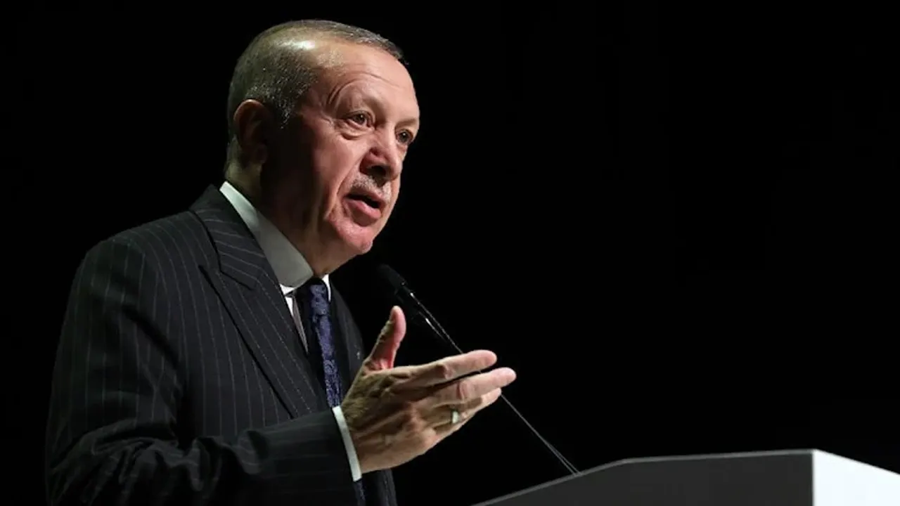 Erdoğan’dan ‘sürtük’ savunması, "Milletimizin diliyle konuştuk"