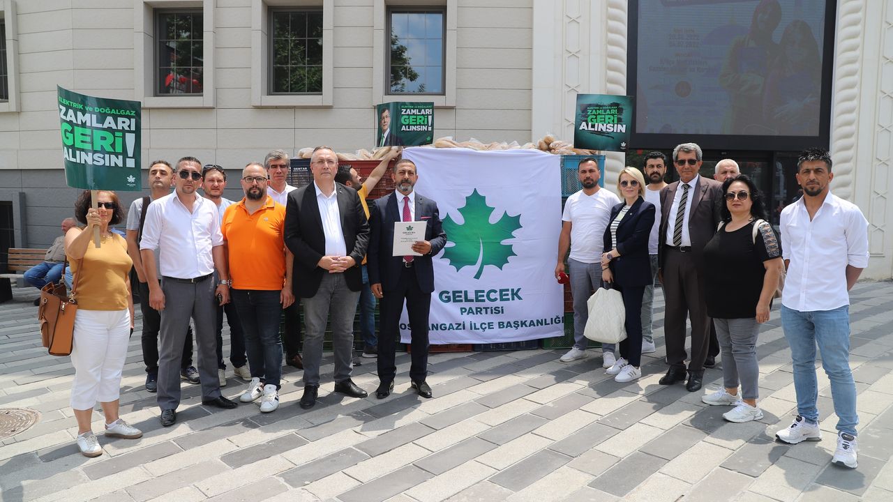 Bursa'da ücretsiz ekmek dağıtımı dakikalar içinde sona erdi