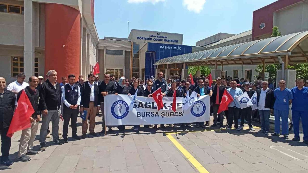 Bursa'da sağlıkta şiddete protesto