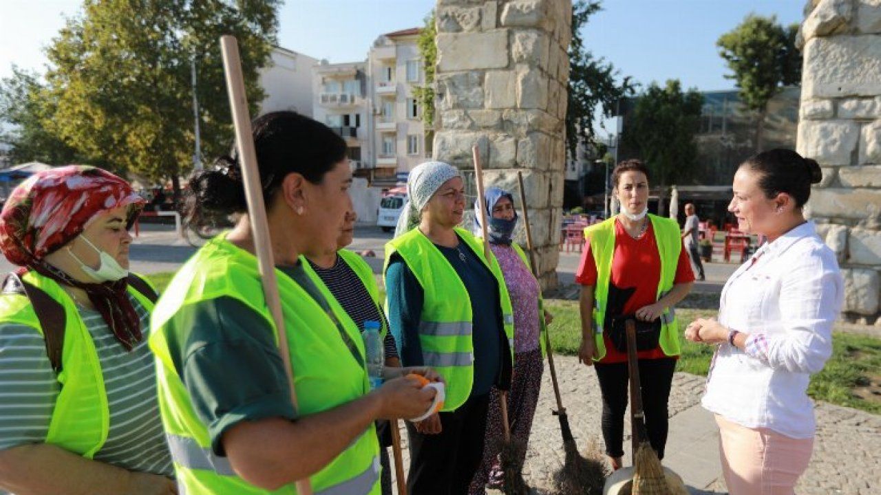 İzmir Efes Selçuk'un kadın başkanı, sokakları da kadınlara emanet etti