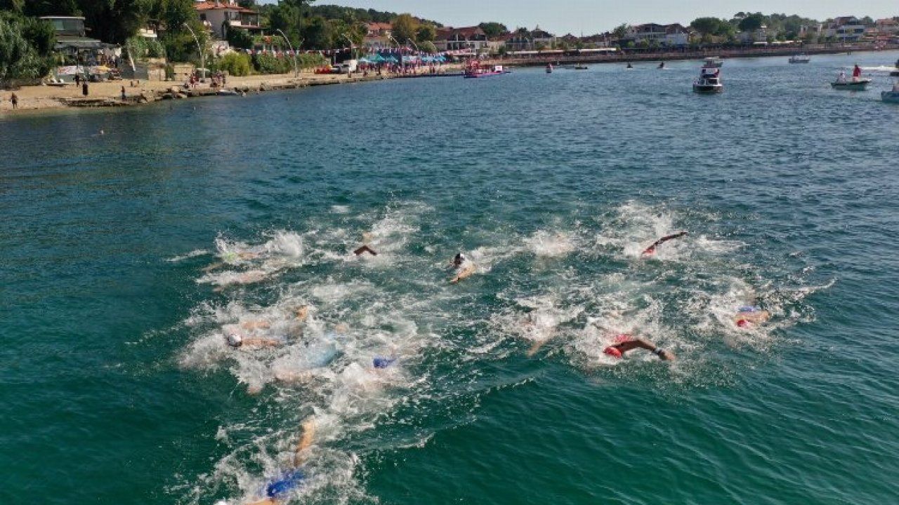 Şampiyon yüzücüler Kocaeli Kerpe’de kulaç attı