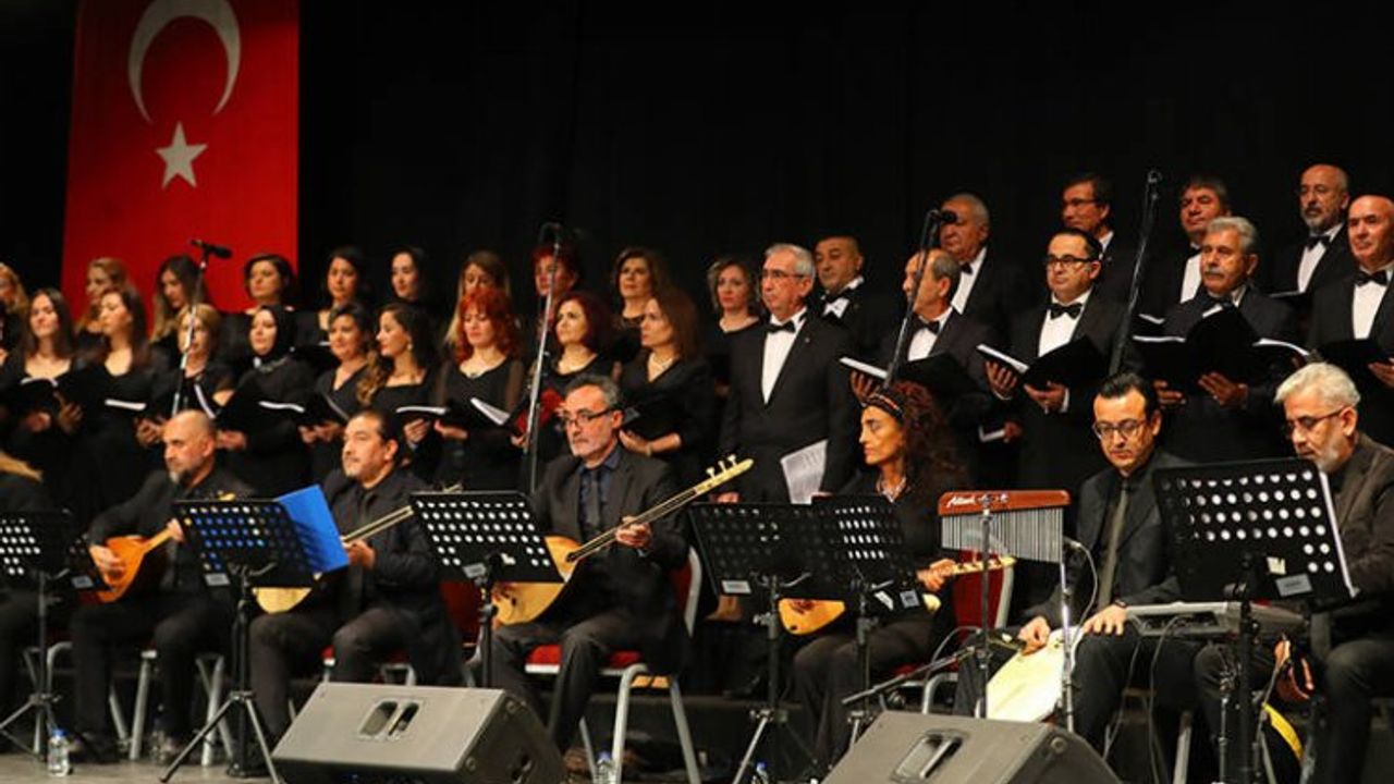 Antalya'da konservatuardan Öğretmenler Günü konseri