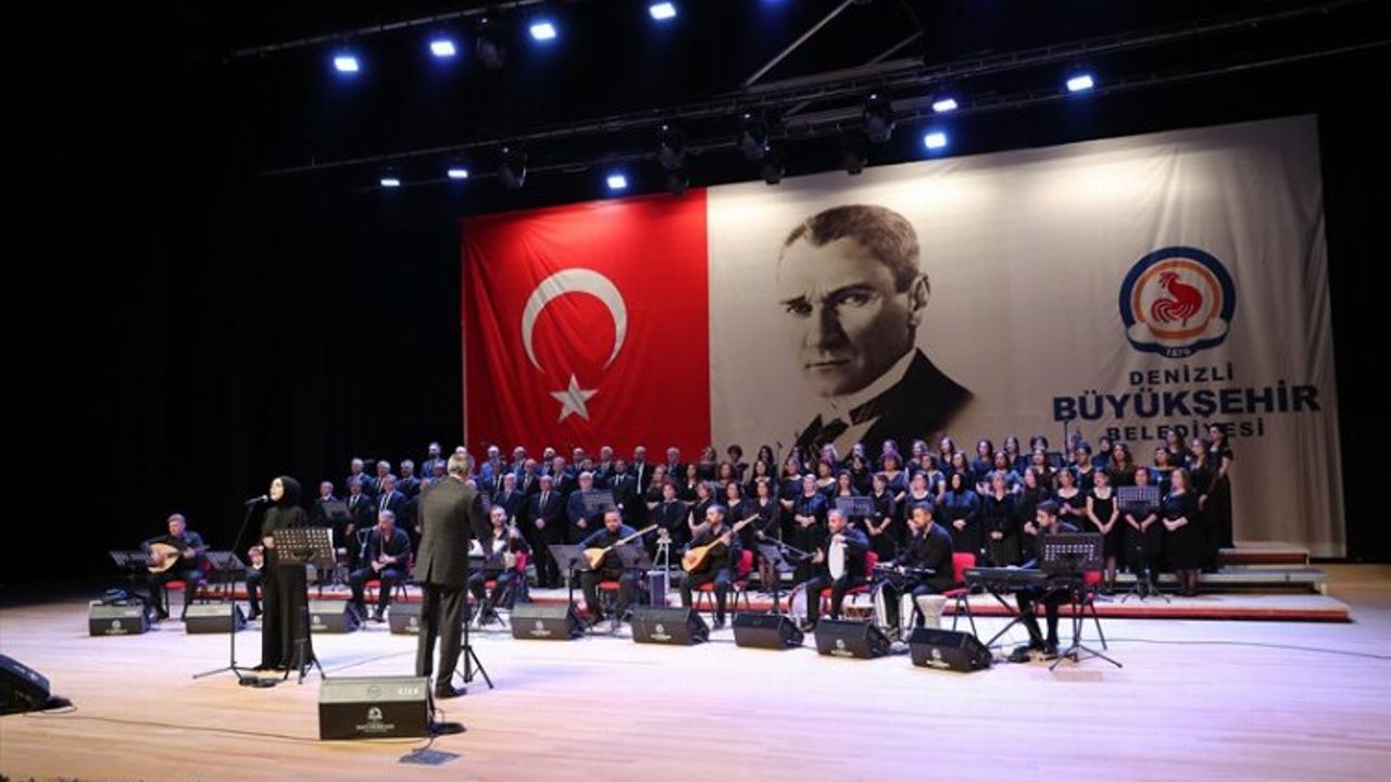 Denizli Büyükşehir'den Türk Halk Müziği konseri