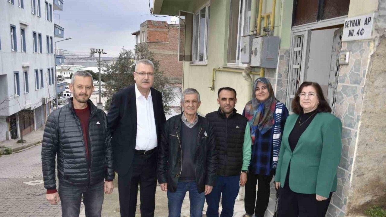 Başkan Özkan depremzede ailenin misafiri oldu, küçük kızlarının doğum gününü kutladı