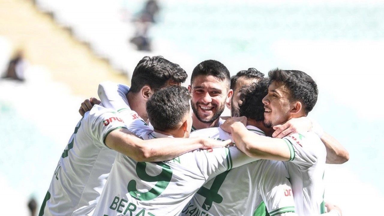 TFF 2. Lig: Bursaspor: 2 - 24Erzincanspor: 1