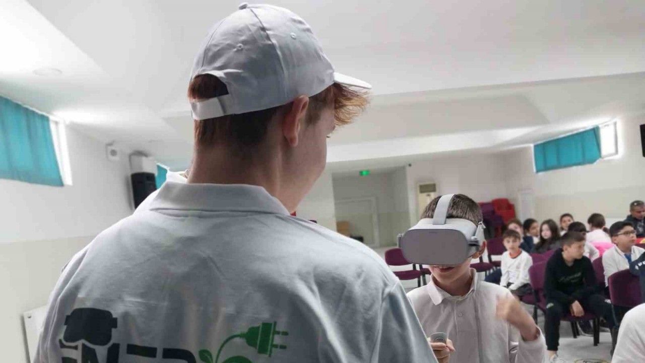 Uedaş, VR teknolojisi ile enerjisini geleceğe taşıyor