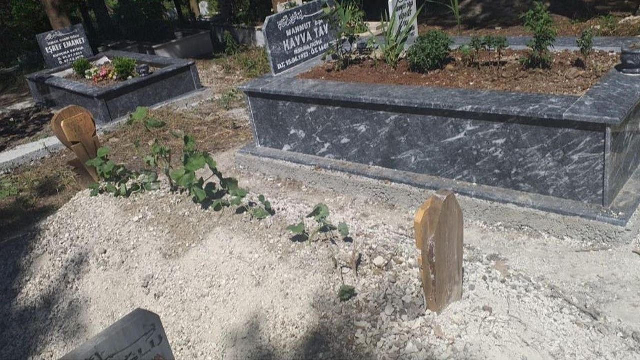 Vefat eden çocuklarının mezarını paylaşamadılar
