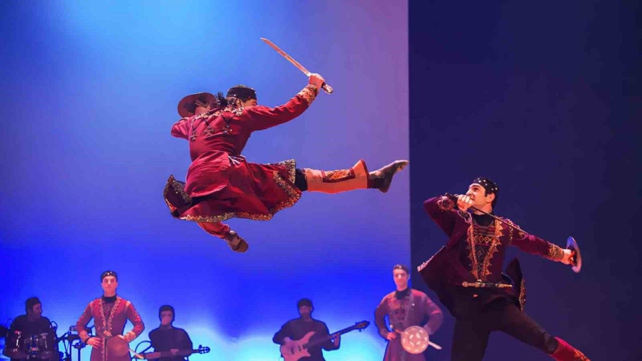 Dünyaca ünlü dans topluluğu Sukhishvili Bursa Festivali’nde