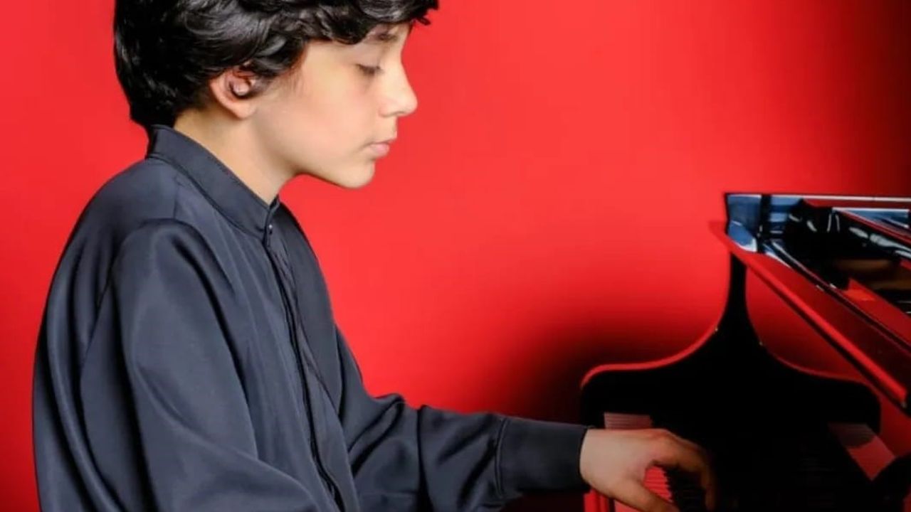 Genç Piyanist Ali Keskin Moskova’da sahne alacak!