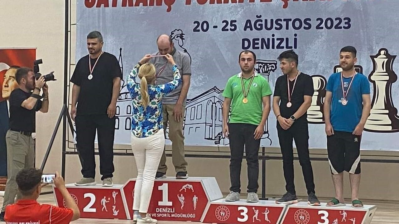 Nilüfer Belediyesi GESK’ten satrançta 3 madalya!