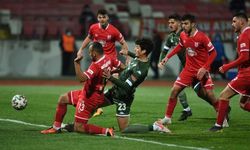 Bursaspor’un attığı 5 şutun 1’i gol oluyor