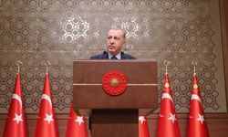 Cumhurbaşkanı Erdoğan Medya Ödülleri töreninde konuştu: 'Büyük ve güçlü Türkiye'nin inşası yolundaki en önemli durağımız 2023'ün eşiğindeyiz'