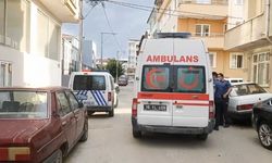 Bursa'da genç kadın erkek arkadaşını bıçakladı