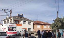 İznik'te traktör ile motosiklet çarpıştı! Motosiklet sürücüsü ağır yaralandı