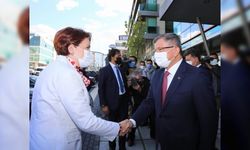 İYİ Parti lideri Akşener’den Ahmet Davutoğlu’na ziyaret