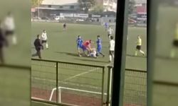 Futbolcuya ayağından çıkardığı kramponla saldırdı!