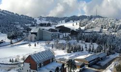 Uludağ’da kar düşmesiyle beraber oteller de misafirlerini ağırlamaya başladı