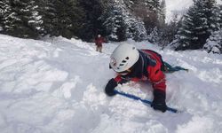 Kış dağcılık eğitimleri devam ediyor