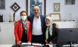 Şehit Burhan Zeytinci'nin annesi Hanife Zeytinci'den Başkan Türkyılmaz'a ziyaret