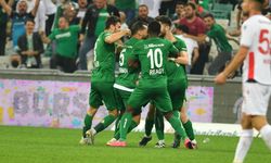 Bursaspor ile Samsunspor 71. randevuya çıkıyor