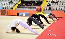 Naim Süleymanoğlu Spor Kompleksi’nde 11 bin çocuğa cimnastik eğitimi