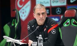 Stefan Kuntz: "Türkiye'nin iyiliği için en iyi oyuncuları seçmek durumundayım"