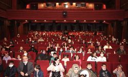 Gürsulu çocuklar tiyatro ve sinemayla buluşmaya devam ediyor