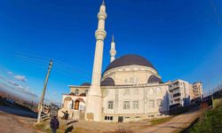 Mustafakemalpaşa Şehitler Camisi ibadete açıldı
