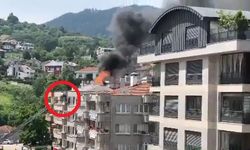 Apartmanda korkutan yangın, 3 kişi çatıda mahsur kaldı!
