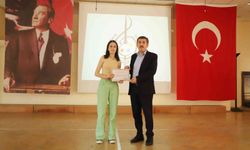 Bursa Zeki Müren Güzel Sanatlar Lisesi, ‘desen’ yarışmasına damga vurdu