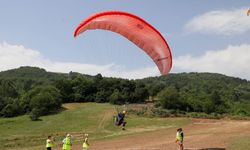 Türkiye yamaç paraşütü şampiyonası İnegöl’de yapıldı