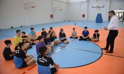 Büyükşehir'den spor tesislerine destek