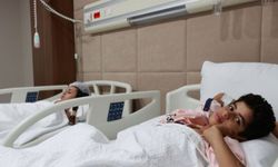 Gazze’de yaralanan Filistinli iki kardeş Ankara’da tedavi altına alındı