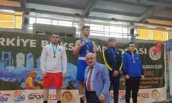 Bursa Büyükşehir Belediyesporlu boksörlerden başarı
