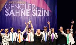 Bursa’da Liseli Gençler Müzik Yarışması’nın  en iyileri