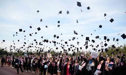 Uludağ Üniversitesi’nde mezuniyet heyecanı