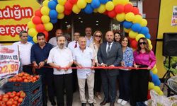 Özhan Market’in Uğur Mumcu şubesi açıldı!