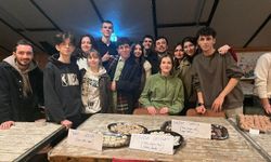 Liseliler Hollanda'da Türk kültürünü tanıtıyor
