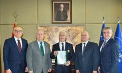 Başkan Bozbey, Bursaspor Divan Kurulu ile görüştü